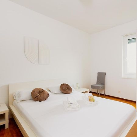 White - Lg - Sangottardo26 Apartment Lugano Luaran gambar
